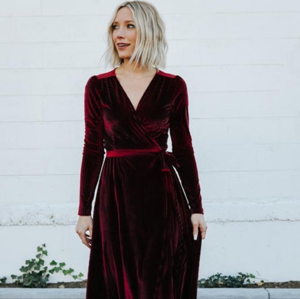 Jada Ribbed Velvet Wrap Dress